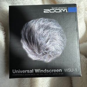 Zoom Universal Windscreen
